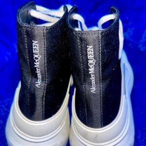 Alexander McQueen Black and White